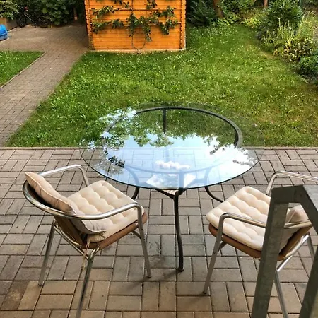 Erfurt, Very Close To Centre, Beautiful, Quiet, Parking !! Apartamento